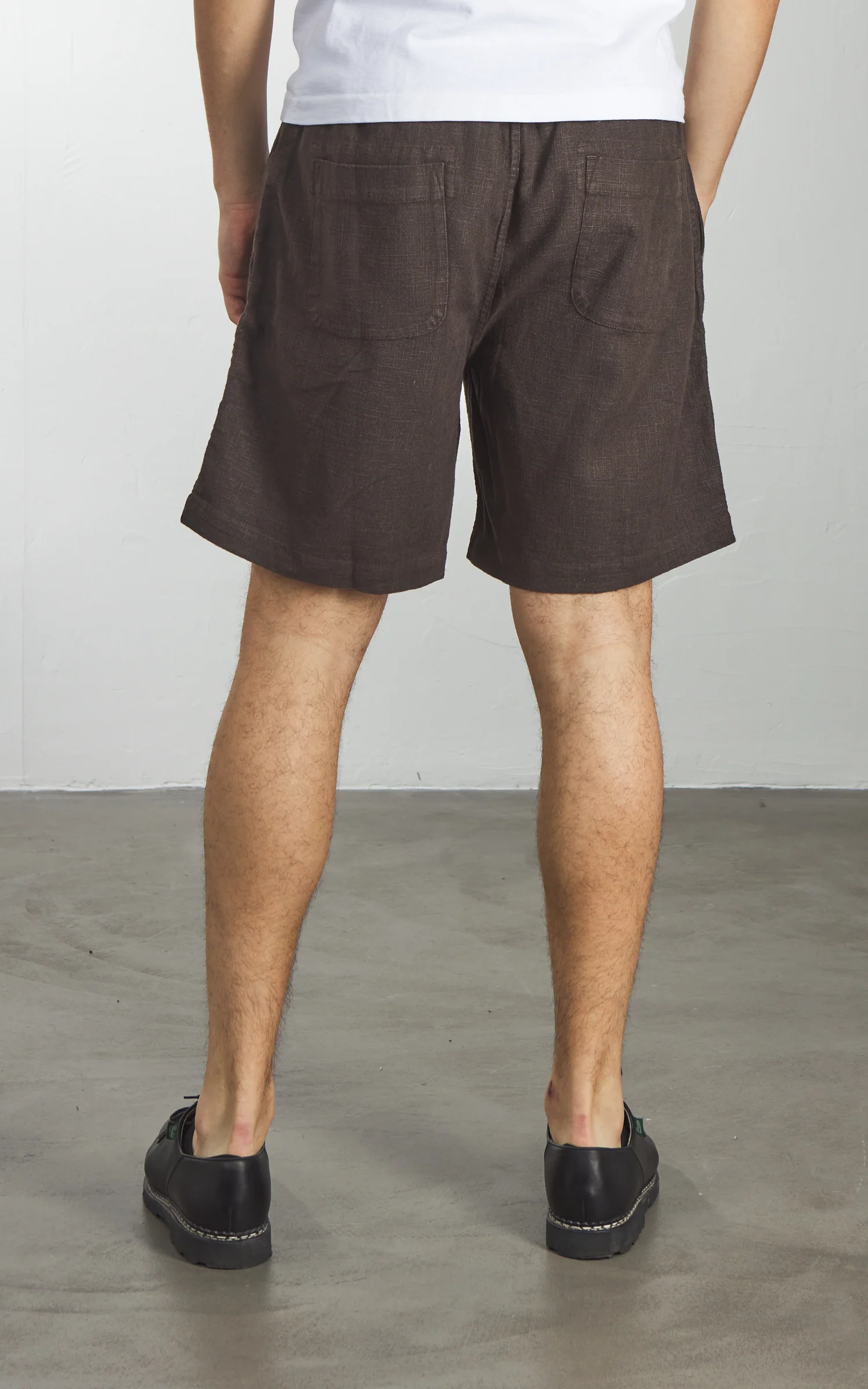 3sixteen Drawstring Short Linen Chocolate - Image 5