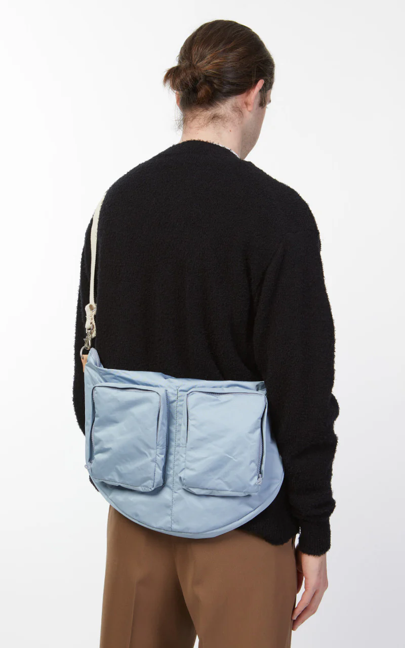 Amiacalva F009 AAF Body Bag Sax Blue - Image 4