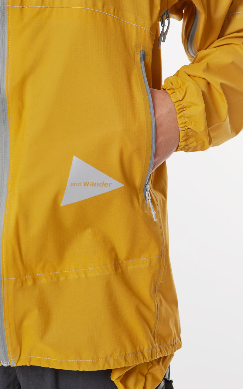 and wander 3L UL Rain Jacket Yellow - Image 11