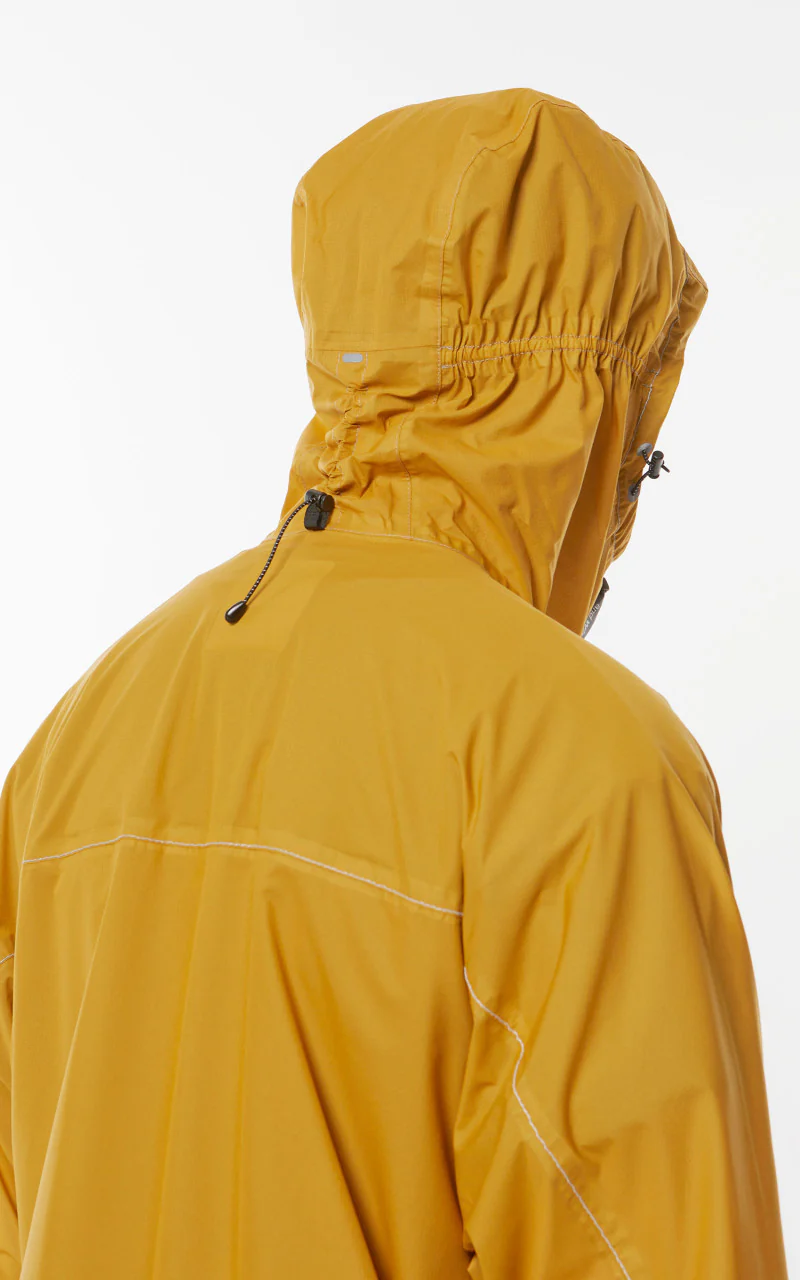 and wander 3L UL Rain Jacket Yellow - Image 8