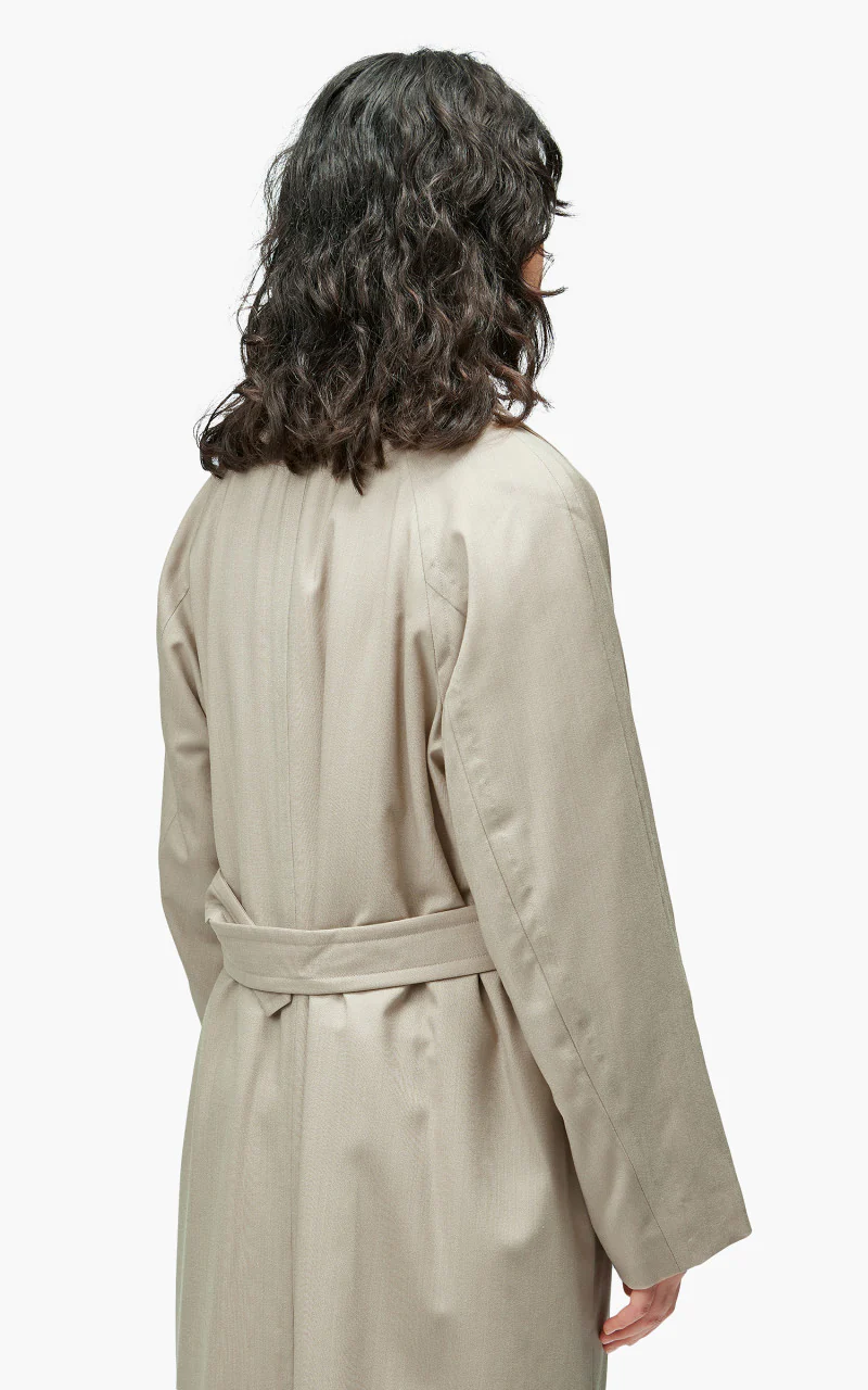 Auralee W Super Fine Tropical Wool Chesterfield Padded Coat Top Ivory Beige - Image 4