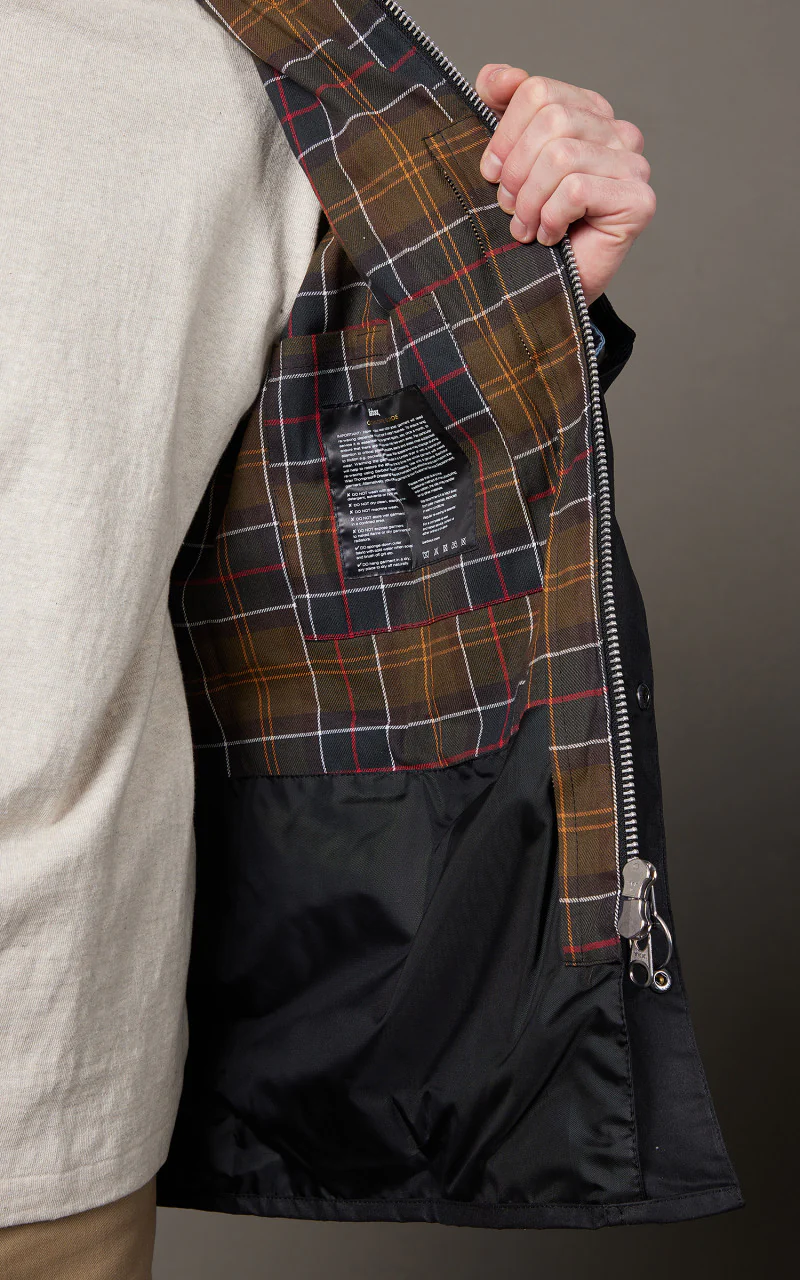 Barbour Ashby Wax Jacket Classic Black/Classic - Image 8