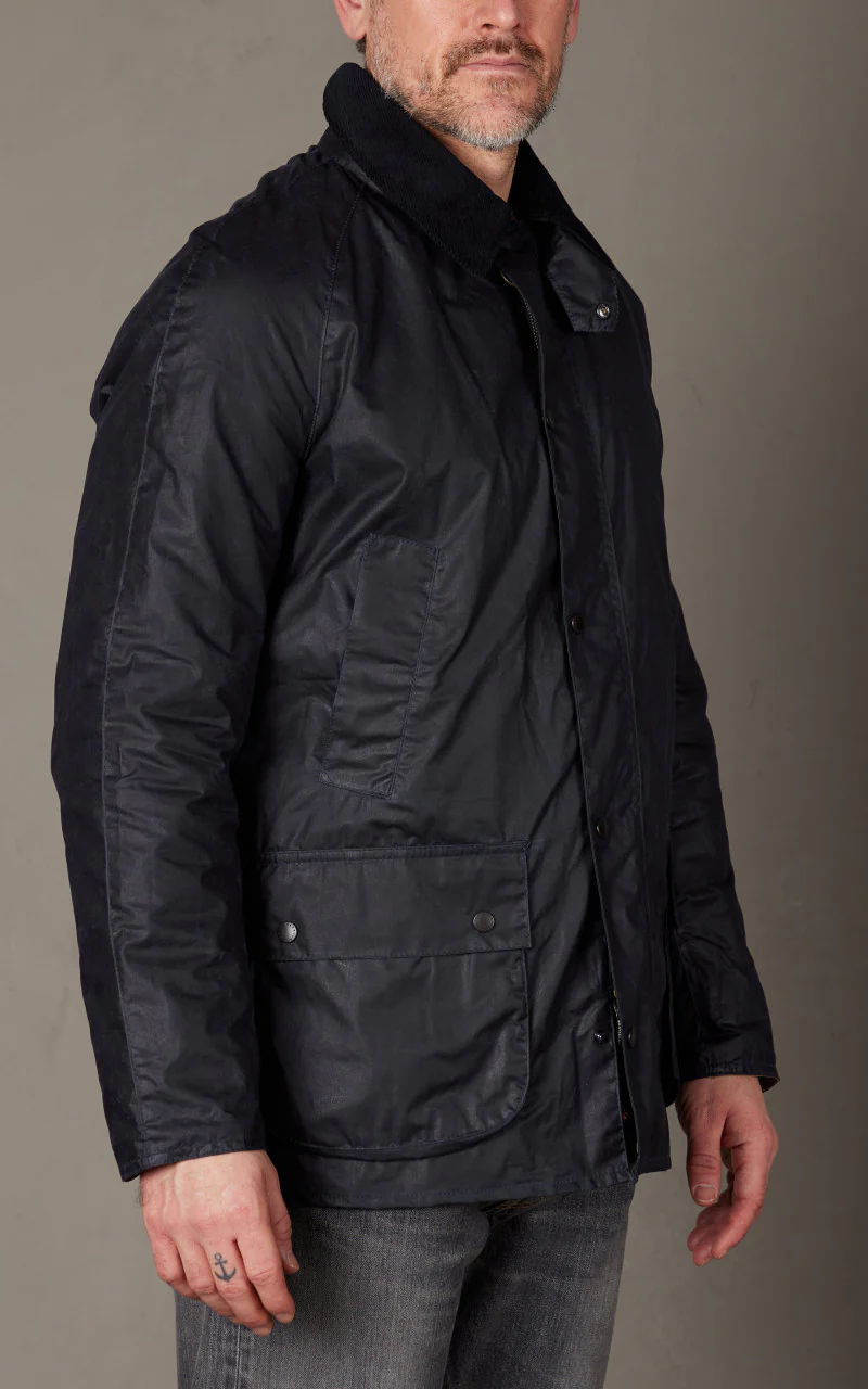 Barbour Lightweight Ashby Wax Jacket Royal Navy - Image 4