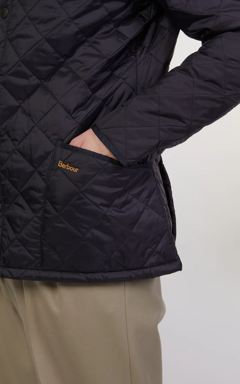 Barbour Quilted Jacket Heritage Liddesdale Navy - Image 8