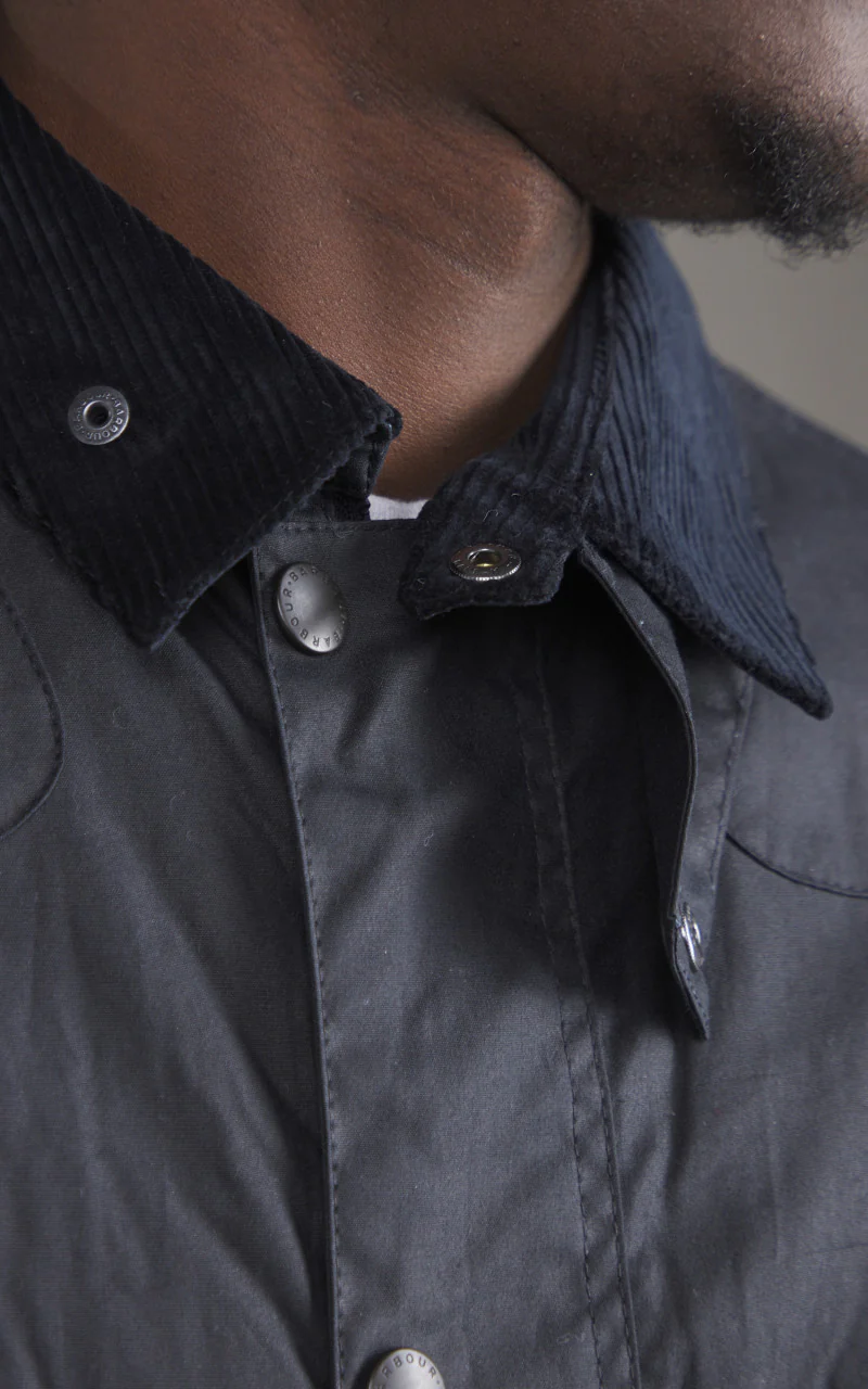 Barbour Reelin Wax Jacket Navy - Image 5