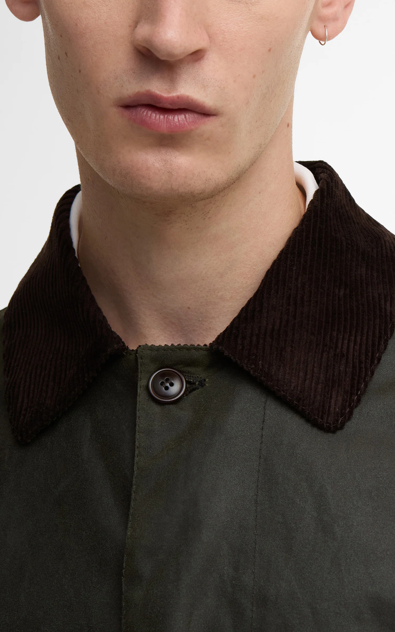 Barbour x Baracuta Car Coat Tyne Waxed Archive Olive - Image 3