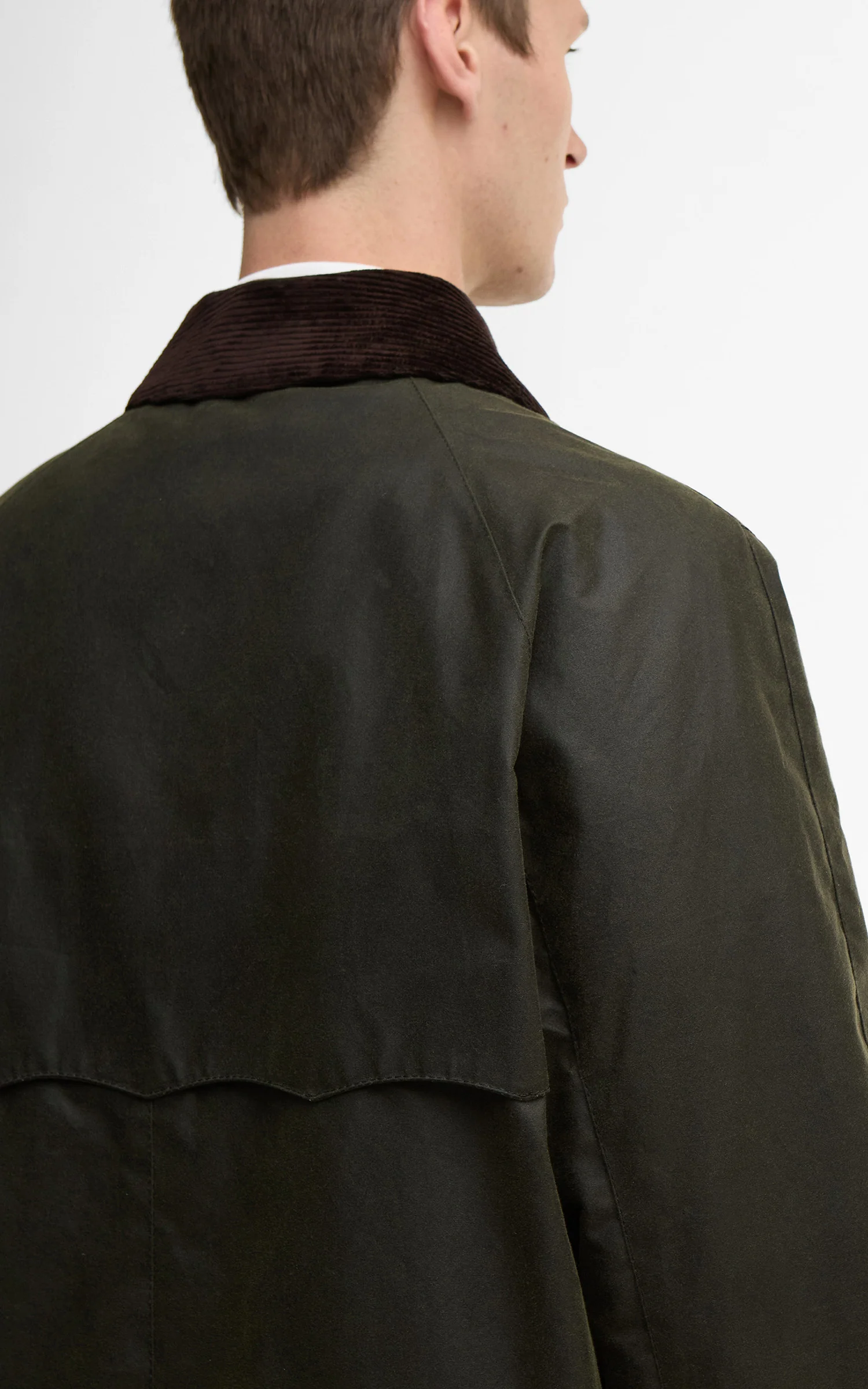 Barbour x Baracuta Car Coat Tyne Waxed Archive Olive - Image 8