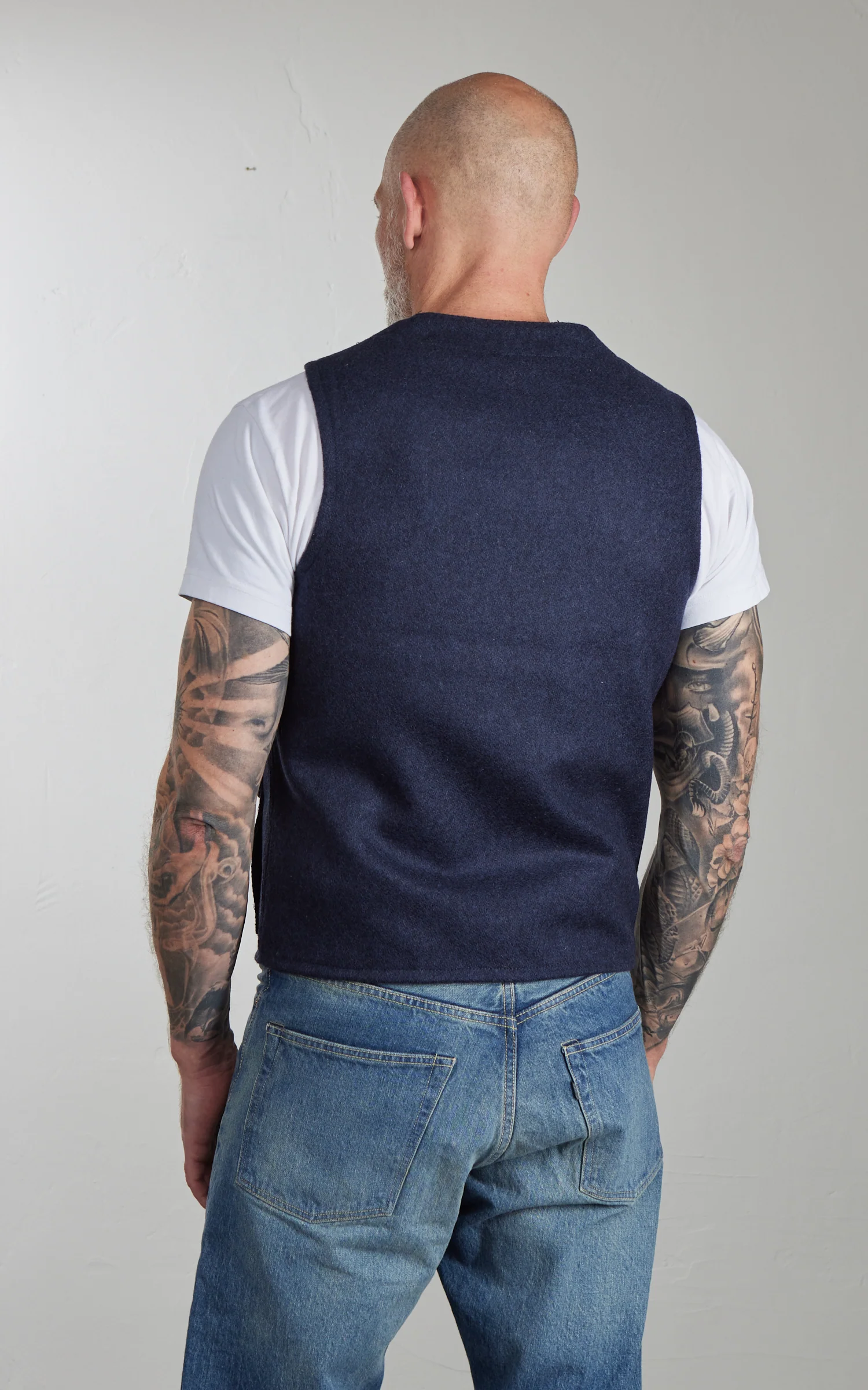 Chesapeake's Oregon Wool Vest Navy Blue - Image 6