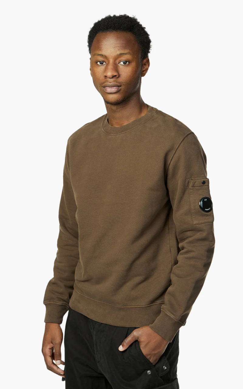 C.P. Company Diagonal Brushed & Emerized Diagonal Fleece Sweatshirt Ivy Green - Image 3
