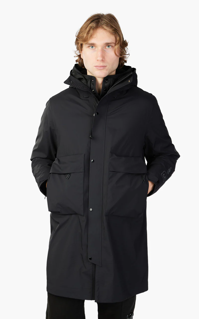 C.P. Company Metropolis Series Gore-Tex 3L Infinium Hooded Parka Black - Image 2