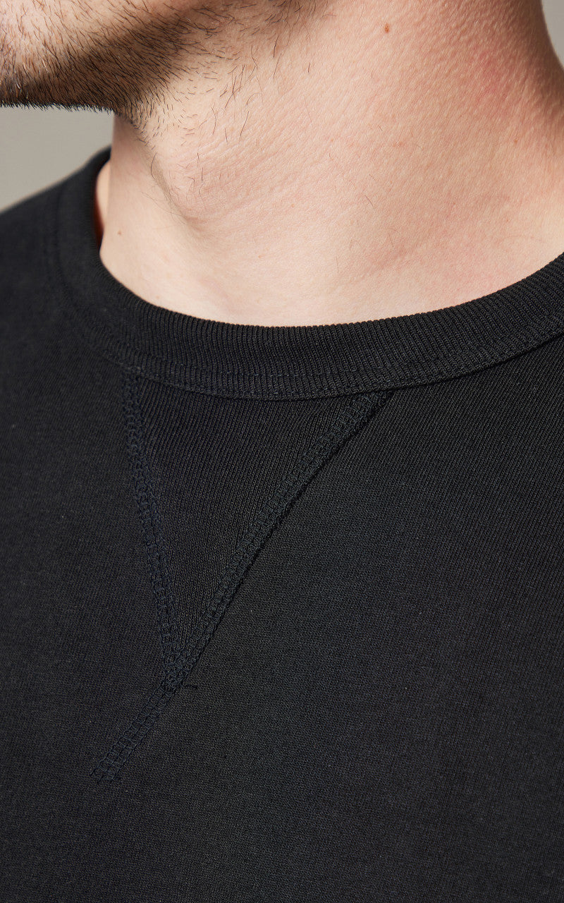 Lot 267 Front V Gusset Crew Neck T-Shirt Black - Image 5