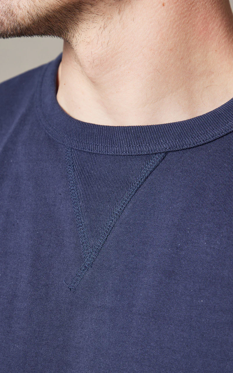 Lot 267 Front V Gusset Crew Neck T-Shirt Navy - Image 5