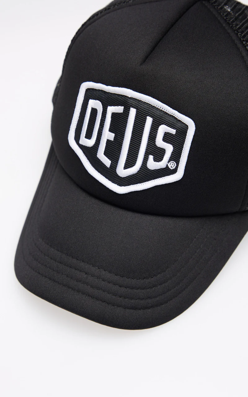 Deus Ex Machina Baylands Trucker Cap Black/White - Image 4