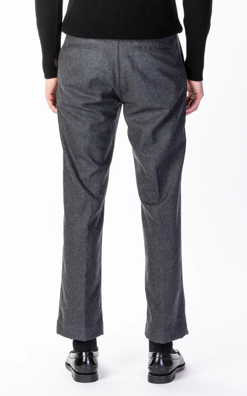 East Harbour Surplus Axel Grey - Image 3