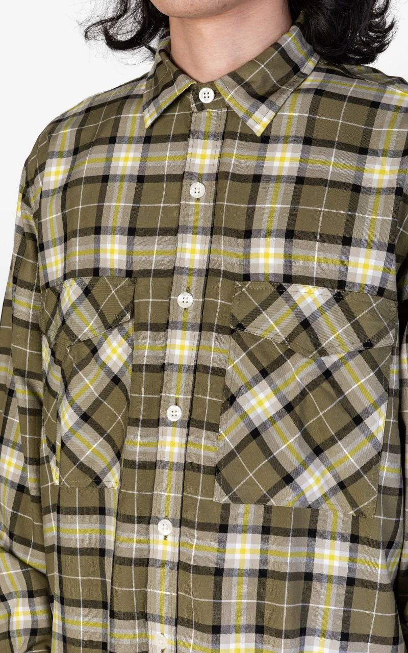 Edwin Big Shirt Viscose Twill Martini Olive - Image 4