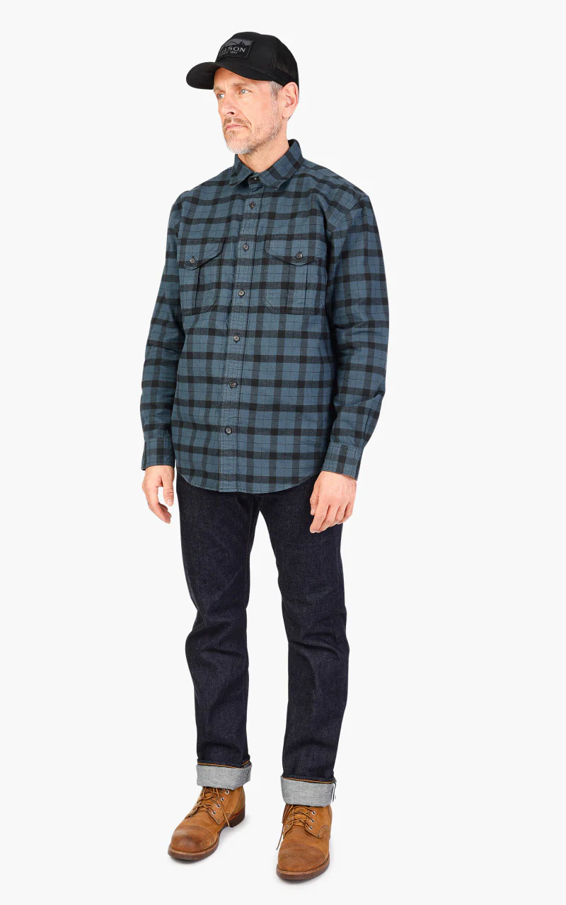 Filson Alaskan Guide Shirt Midnight/Black - Image 2
