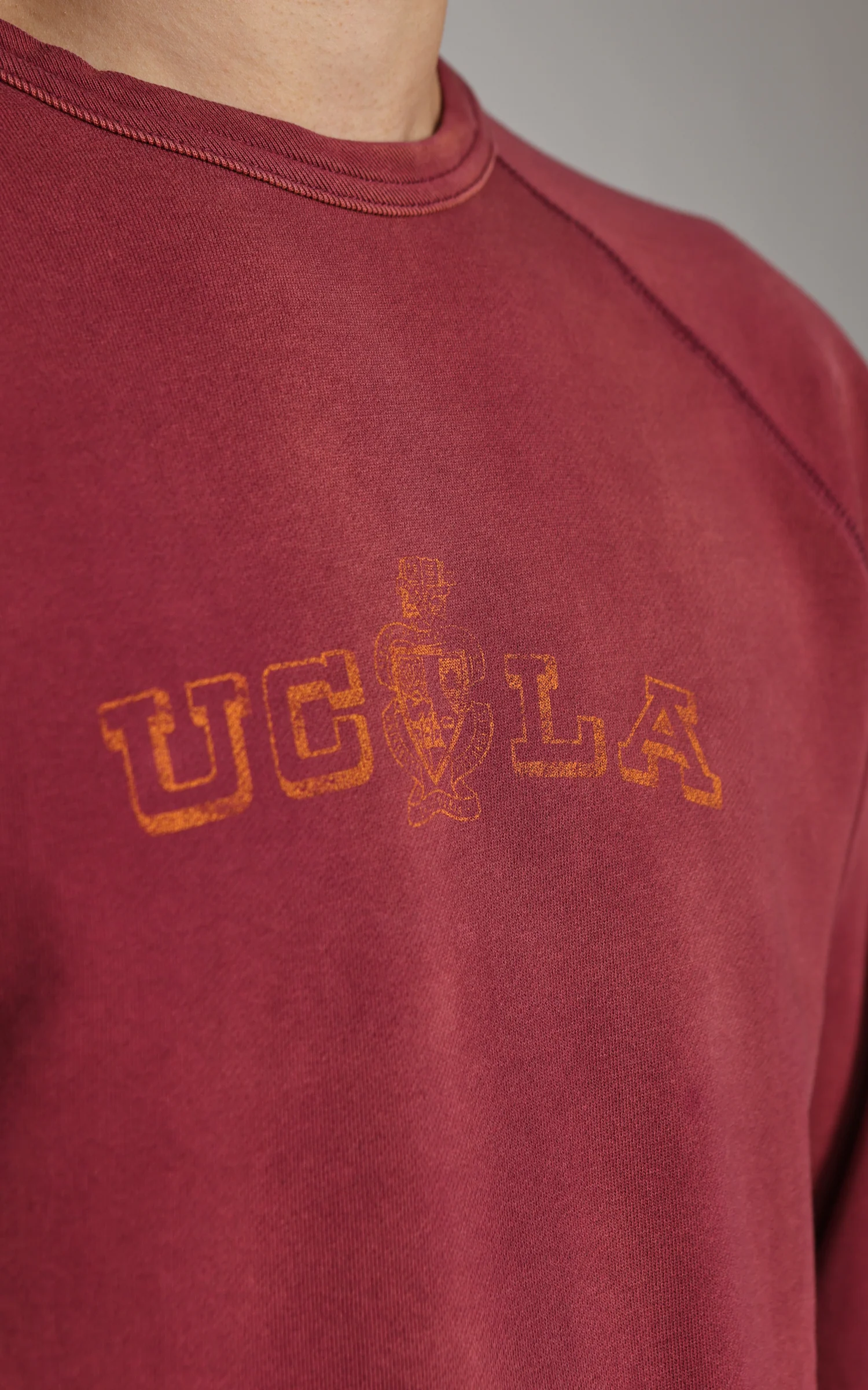 Flea-T Sweatshirt UCLA Pigment Dyed Red - Image 4