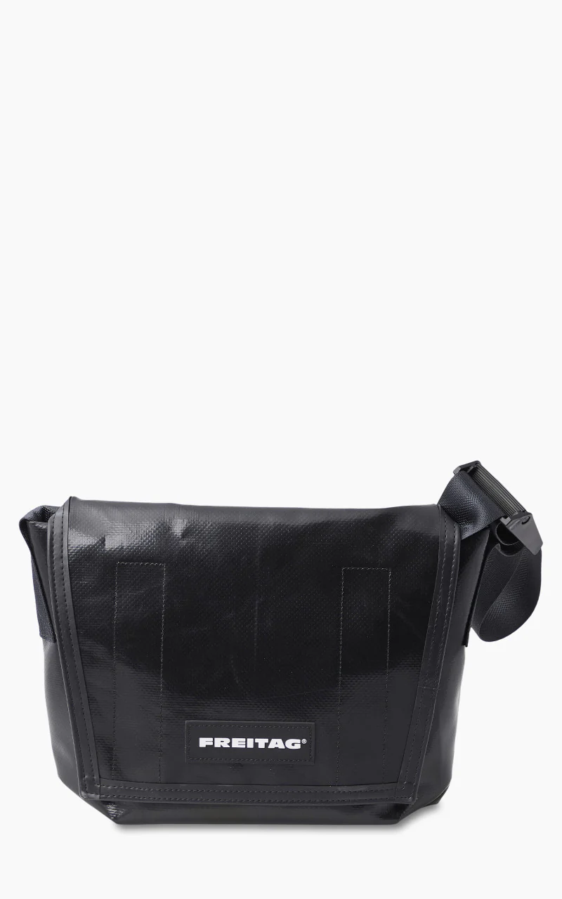 Freitag F11 Lassie Messenger Bag Classic S Black 20-2