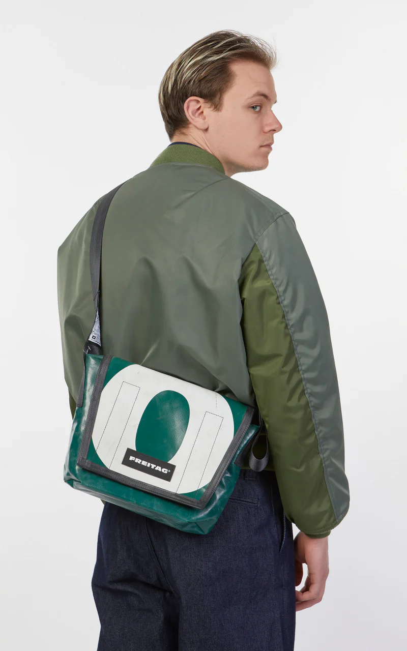 Freitag F11 Lassie Messenger Bag Classic S Red 12-2 - Image 3