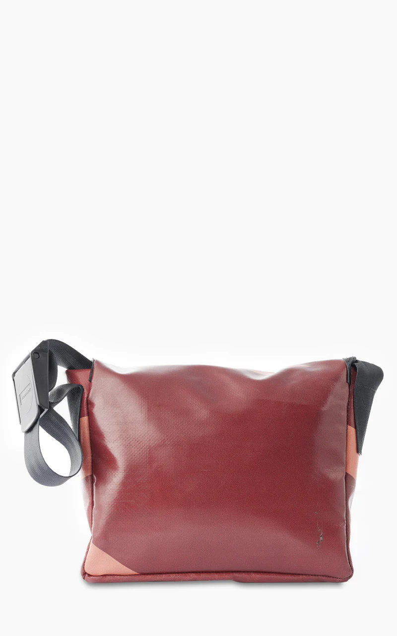 Freitag F11 Lassie Messenger Bag Classic S Red 15-3 - Image 2