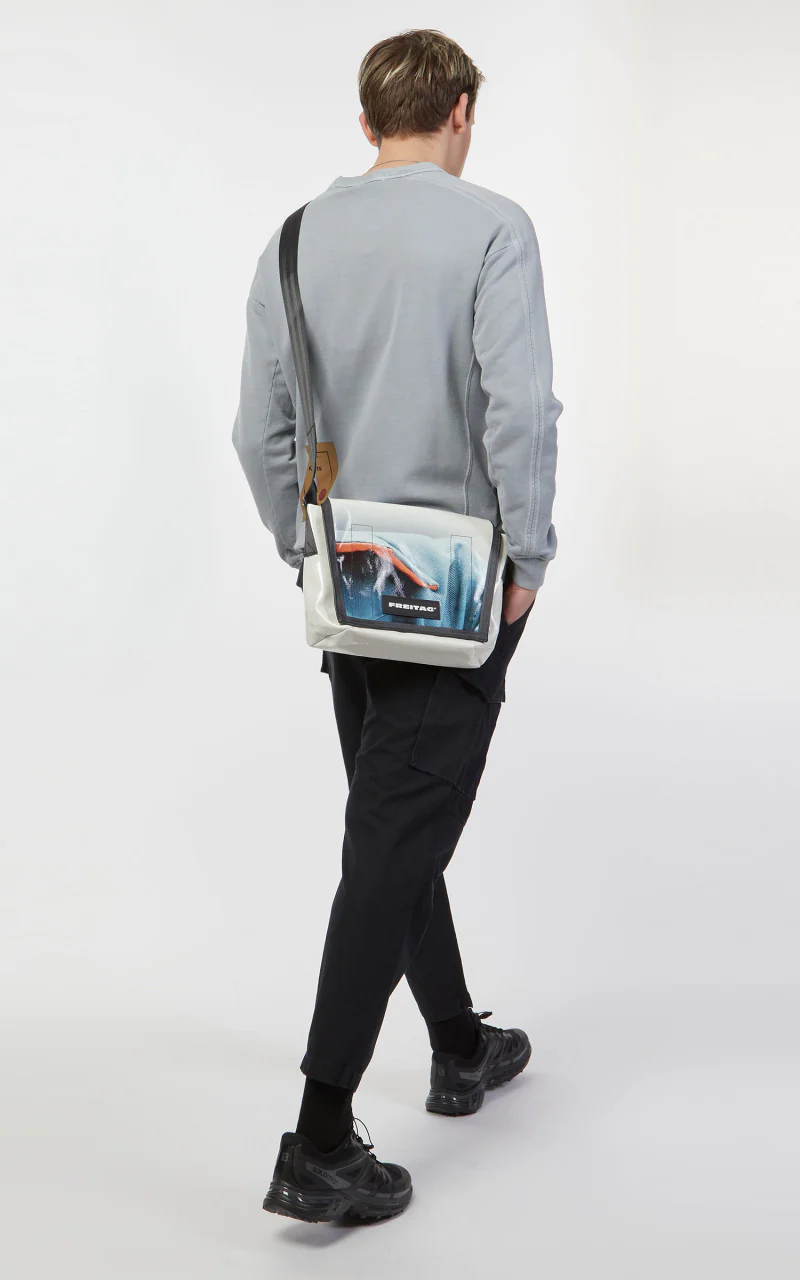 Freitag F11 Lassie Messenger Bag Classic S Yellow 12-1 - Image 3