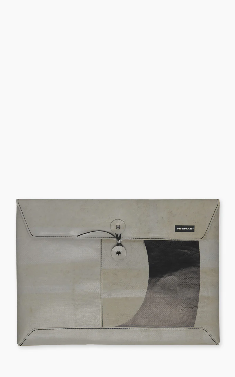 Freitag F411 Sleeve Padded Laptop Envelope 13"/14" Silver 23-2