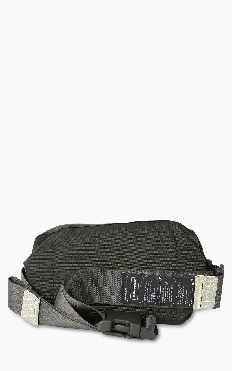 Freitag F650 Dixon Sling Bag Small Black 15-3 - Image 2