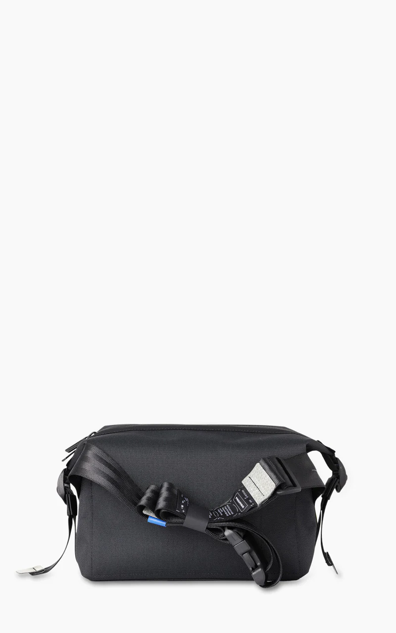 Freitag F670 Warren Crossbody Medium Blue 17-1 - Image 2