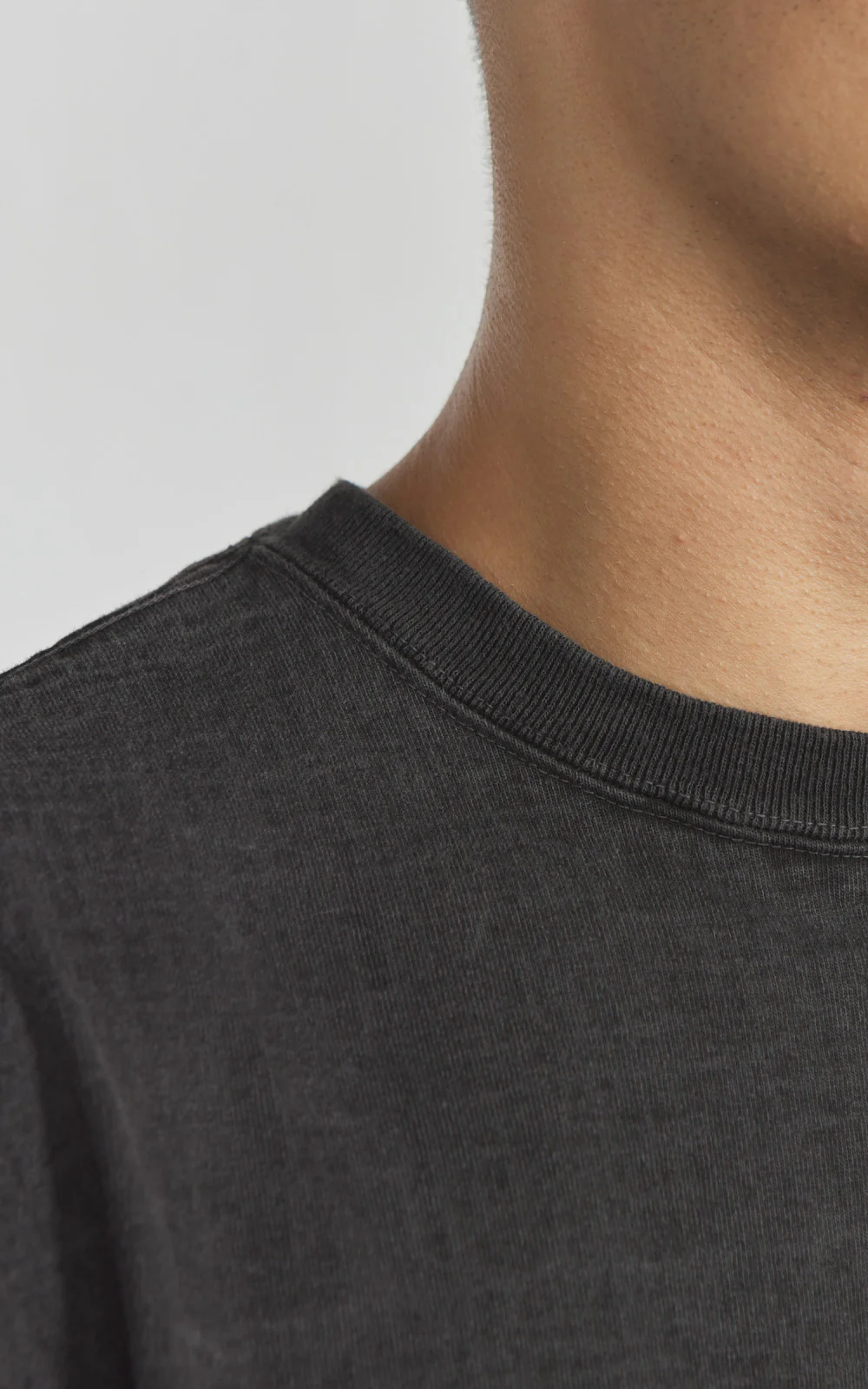 Good On Heavy Jersey L/S Crew T-Shirt P-Black - Image 3