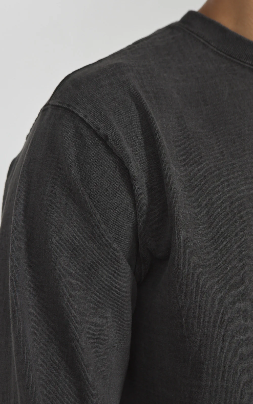 Good On Heavy Jersey L/S Crew T-Shirt P-Black - Image 4
