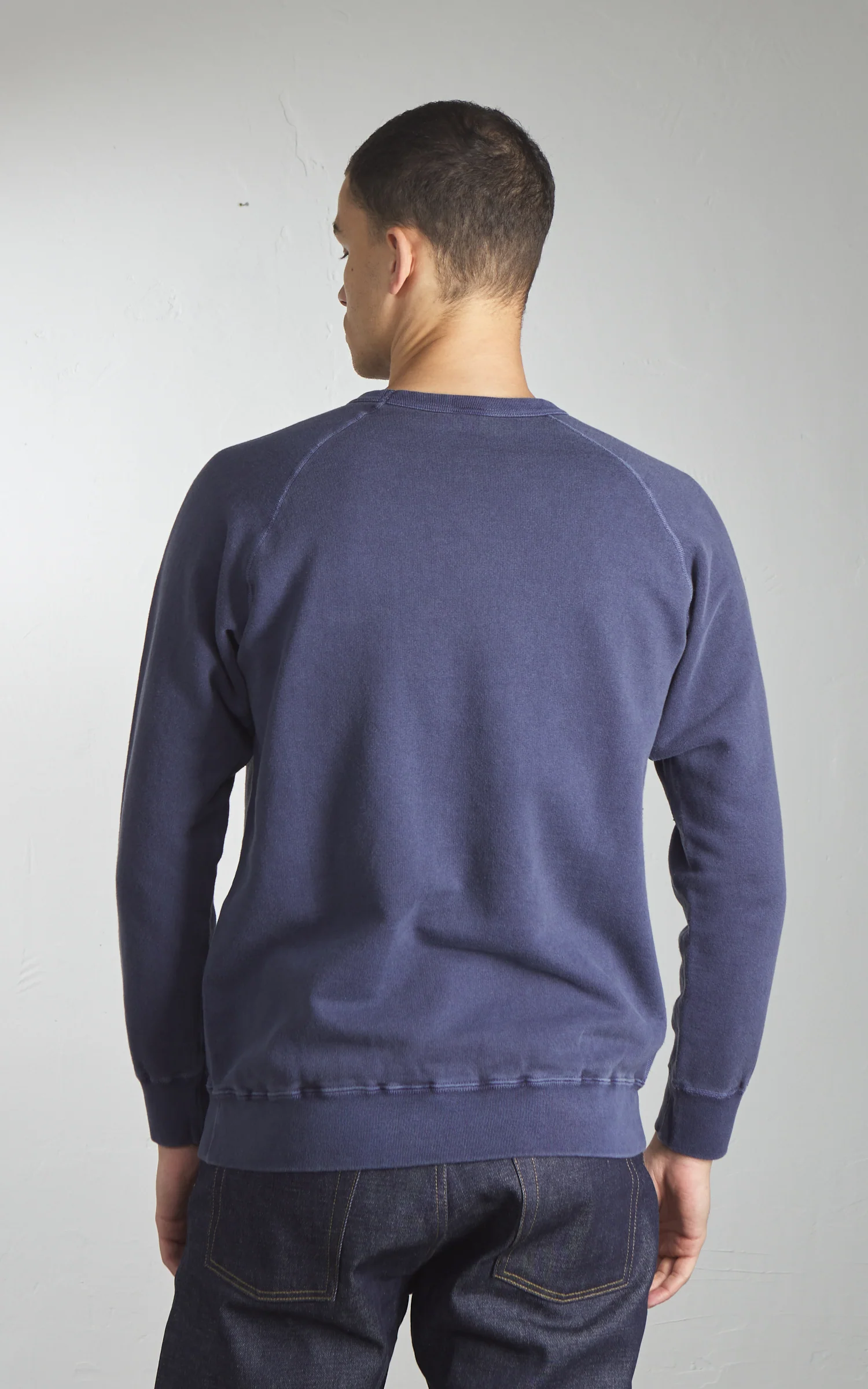 Good On Raglan Crew Sweatshirt P-Navy - Image 6