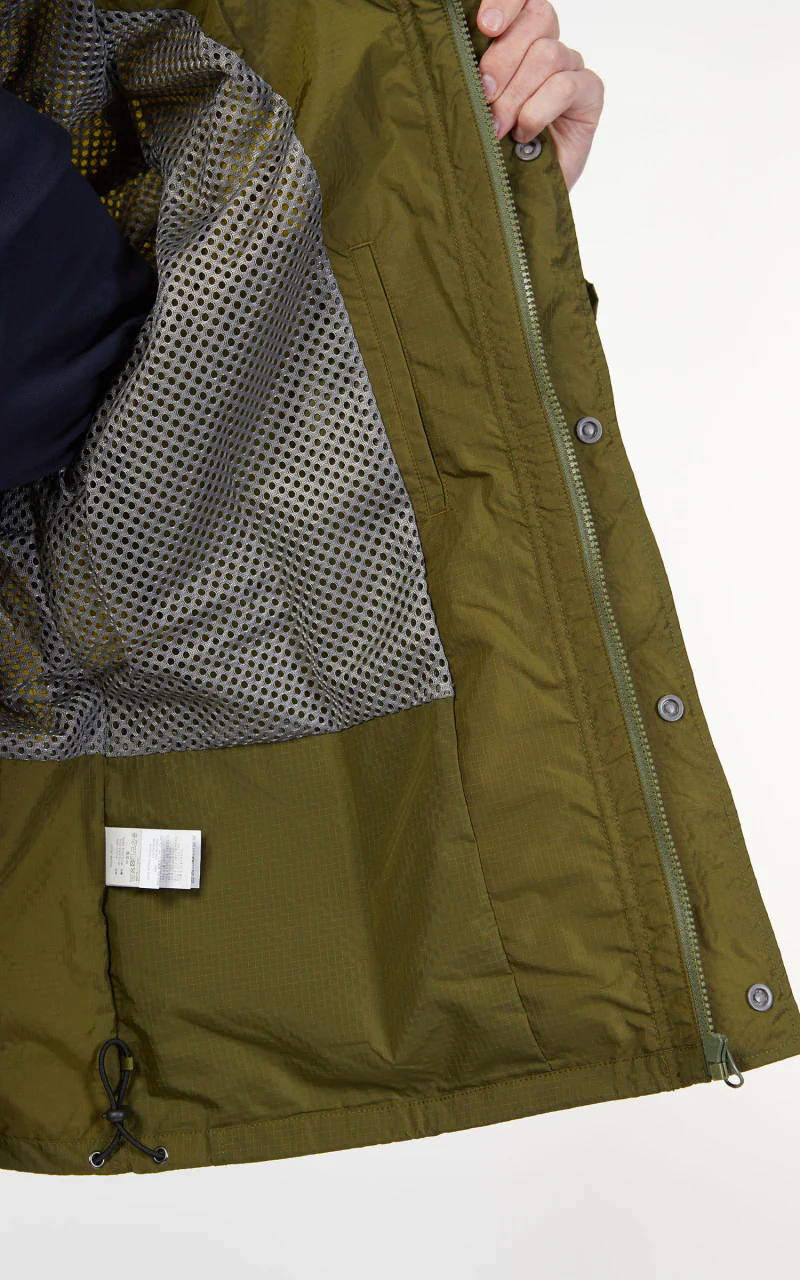 Gramicci Utility Field Jacket Army Green - Image 9