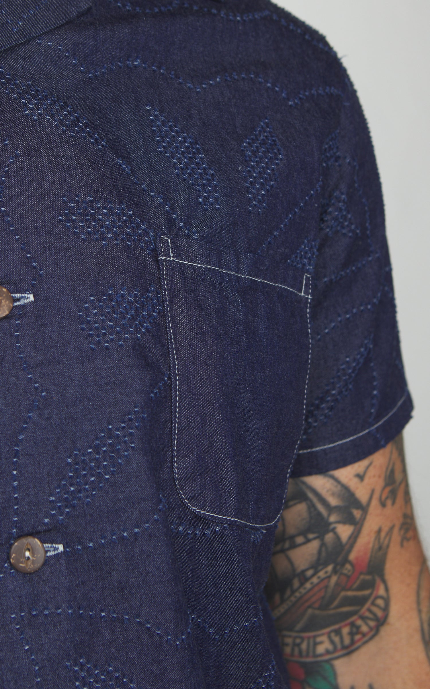 Graph Zero Aloha Shirt Flowers Indigo - Image 4
