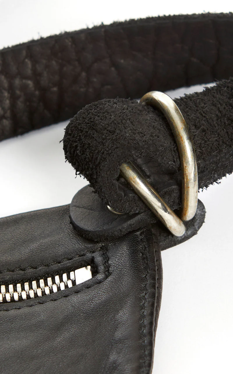 Guidi Q100 Belt Bag Soft Horse Full Grain Black - Image 3