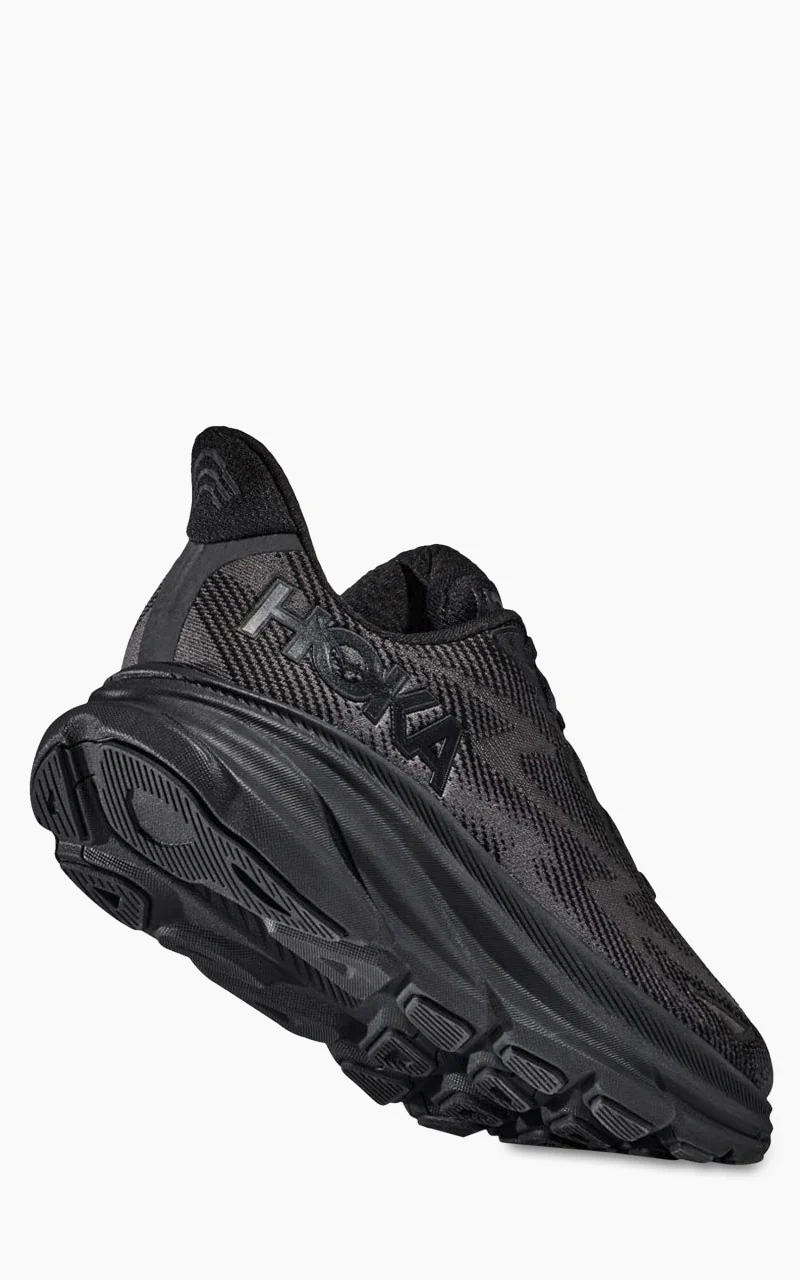 HOKA Clifton 9 Black/Black - Image 2