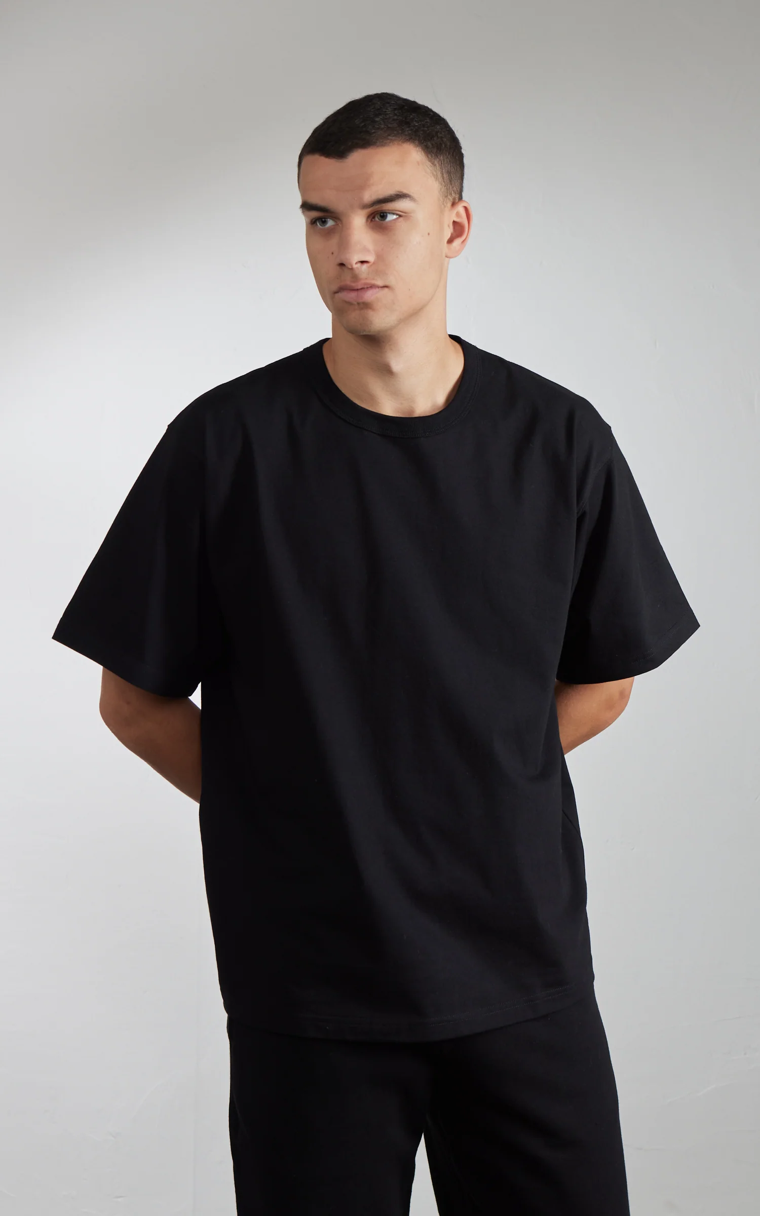 House Of Blanks Midweight T-Shirt Black - Image 4