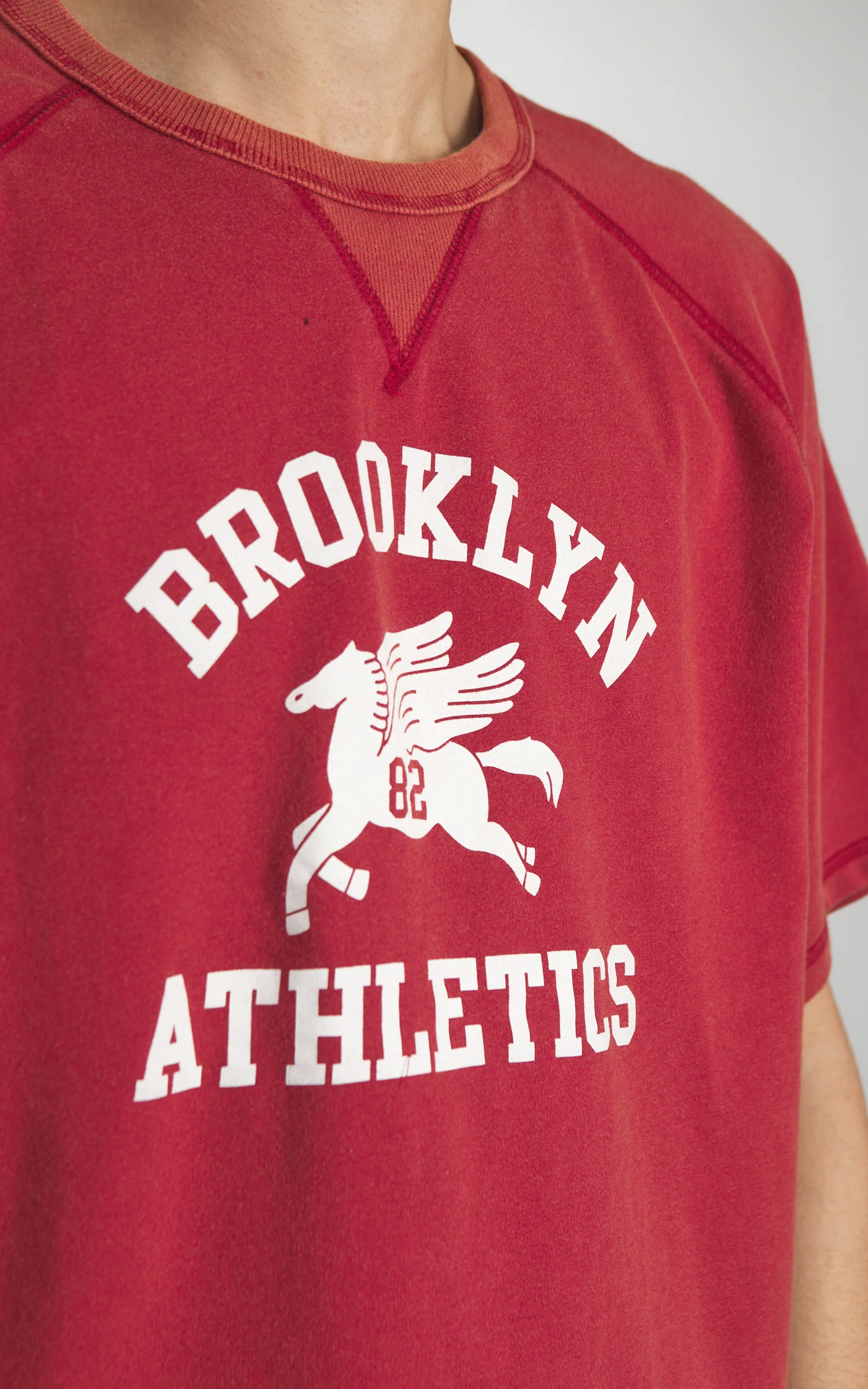 Houston Powder Wash S/S Sweat (Brooklyn) Red - Image 4