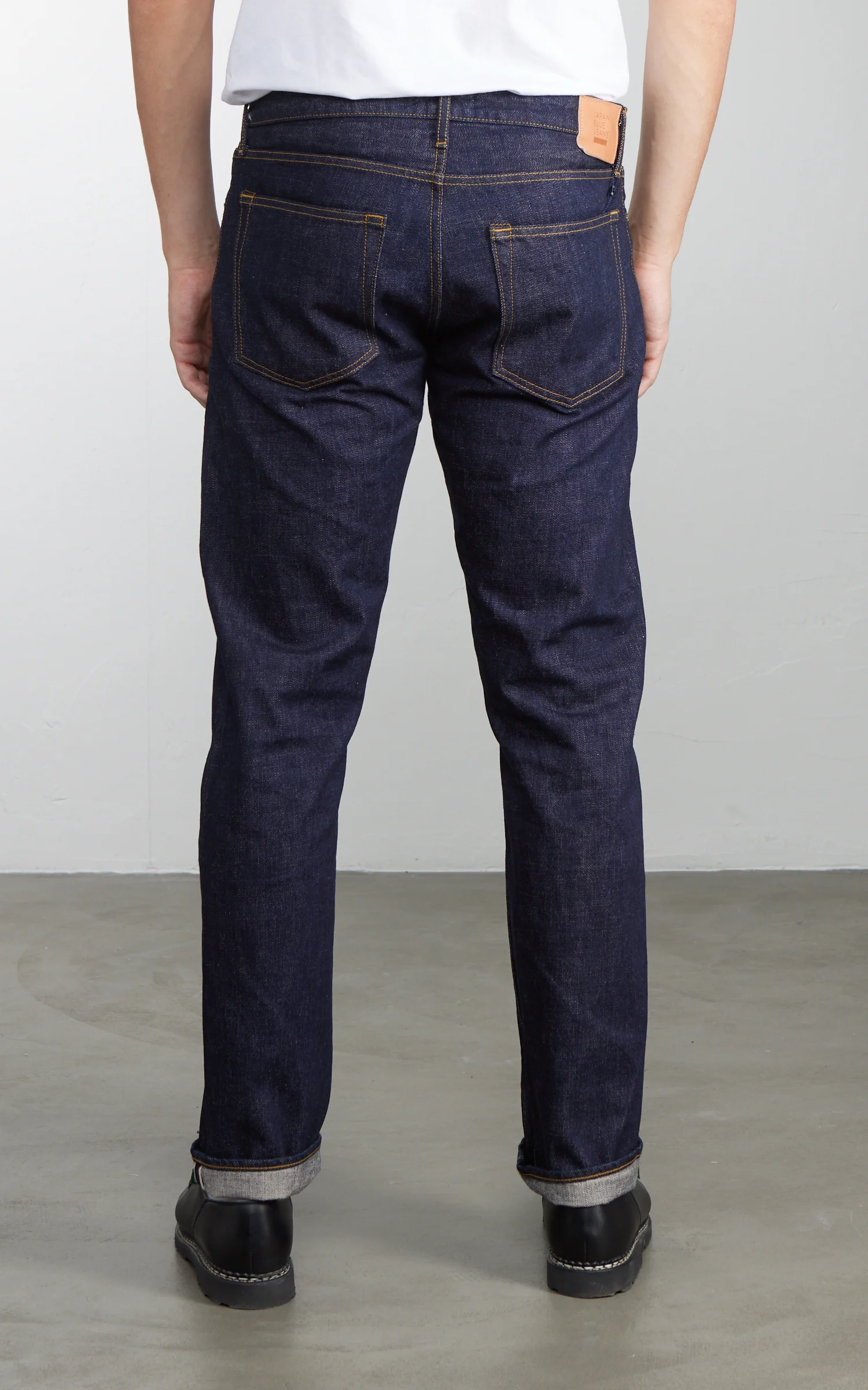 Japan Blue J304 Circle Straight Vintage Selvedge 12.5oz - Image 4