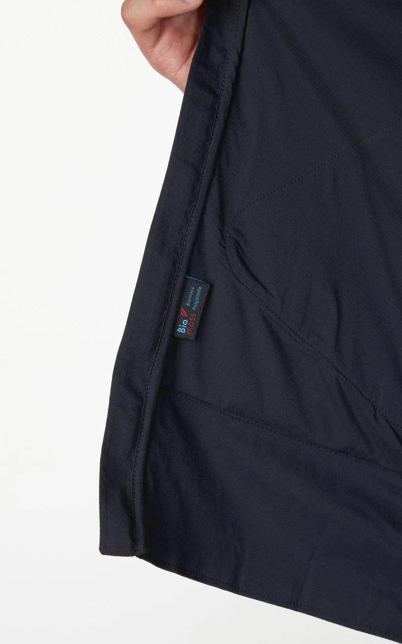 Klättermusen Nal Hooded Jacket Black - Image 13