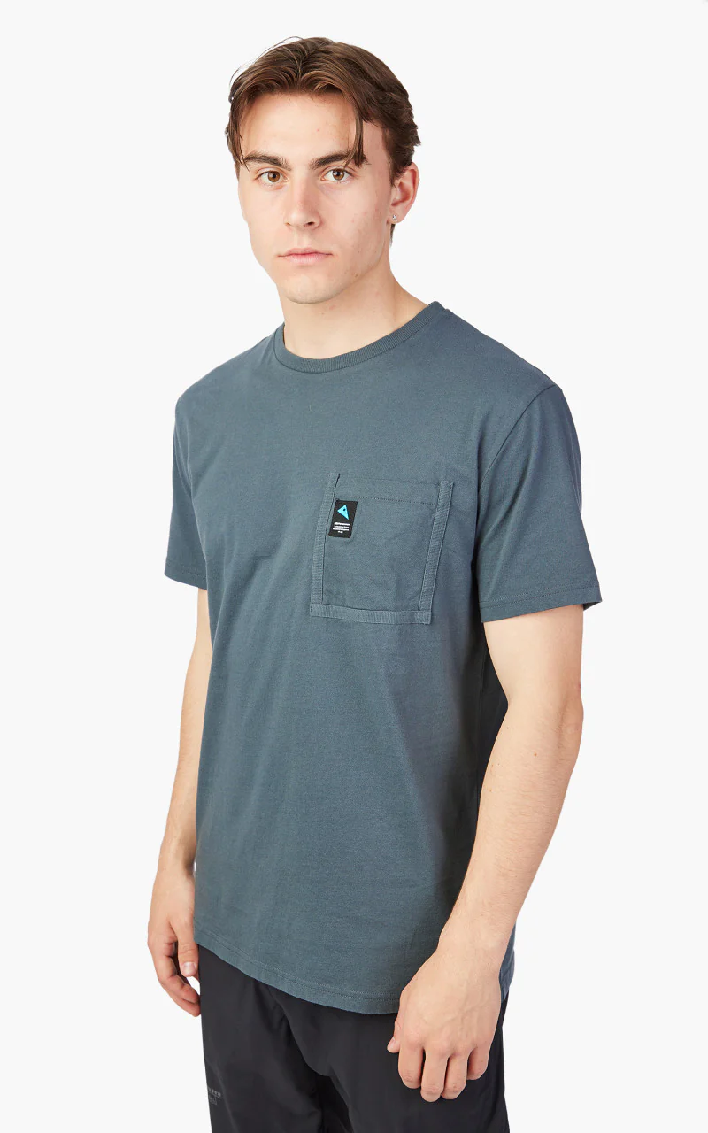 Klättermusen Runa Pocket Short Sleeve Tee Thistle Blue - Image 4