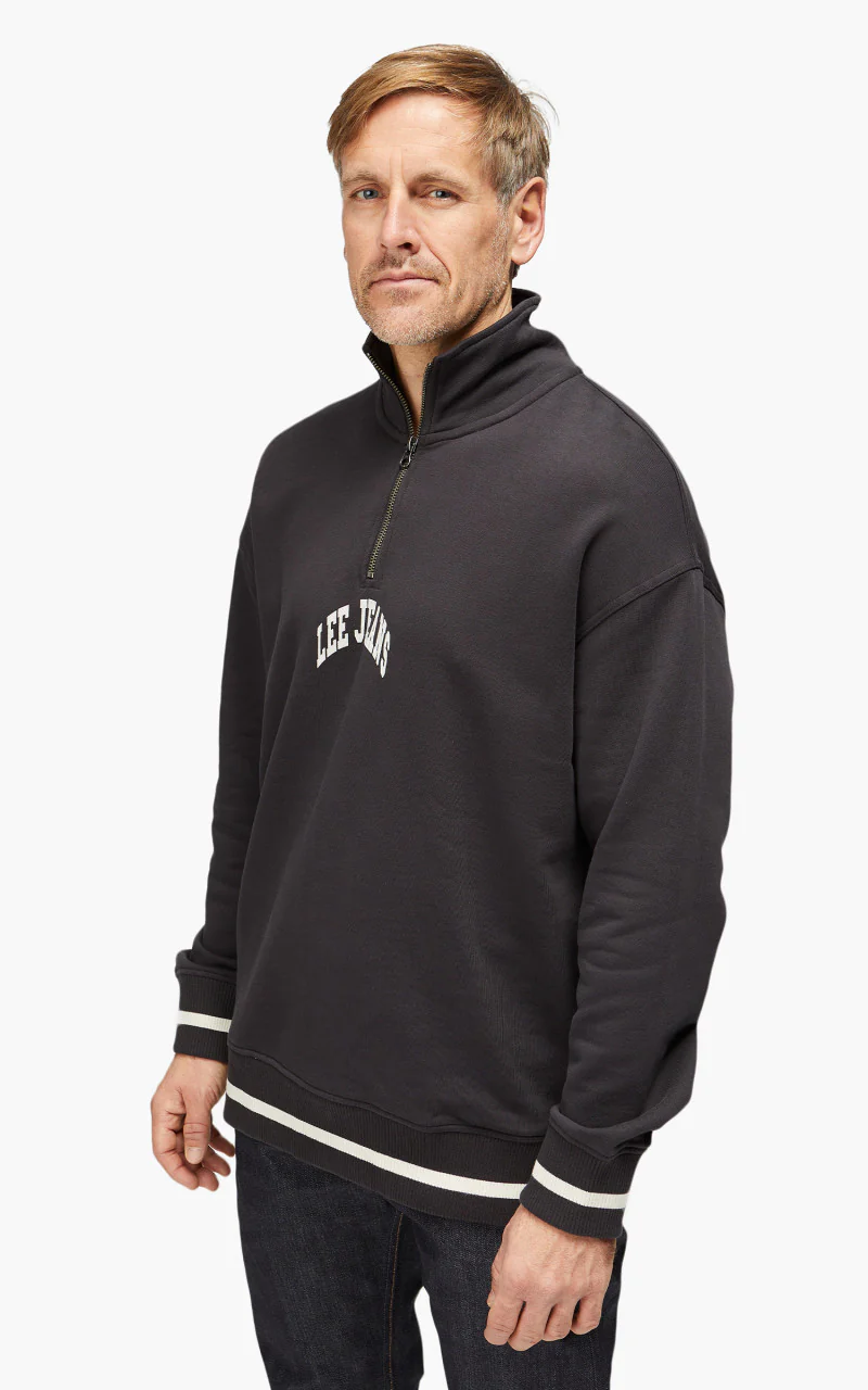 Lee Half Zip Seasonal Sweatshirt Washed Black - Image 4