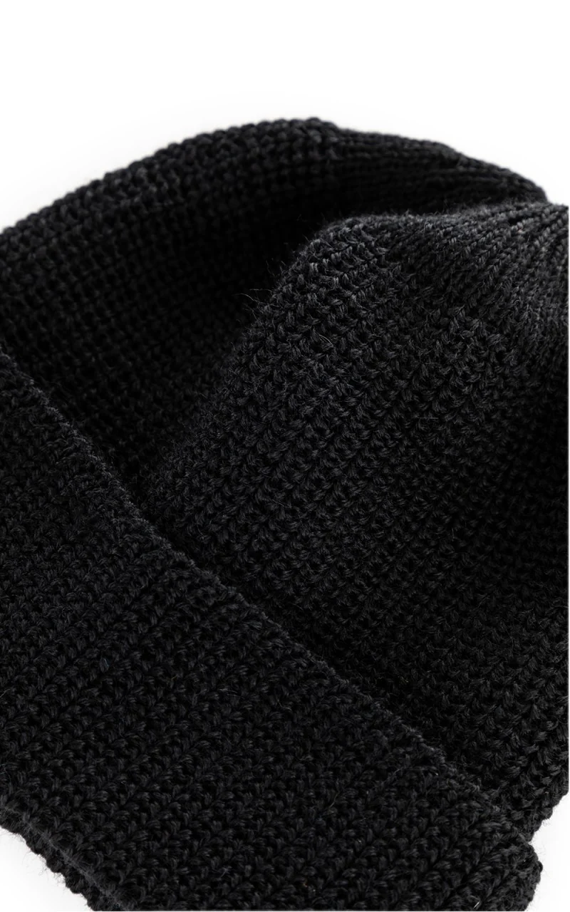 Leuchtfeuer-Strickwaren Borkum Knit Wool Beanie Black - Image 3