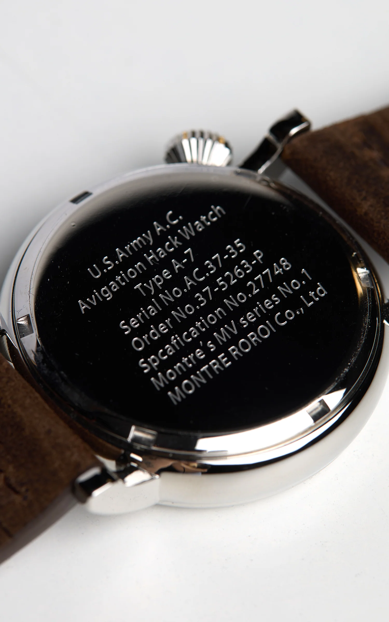 M.R.M.W. Type A-7 Aviation Hack Watch Leather Strap White - Image 3