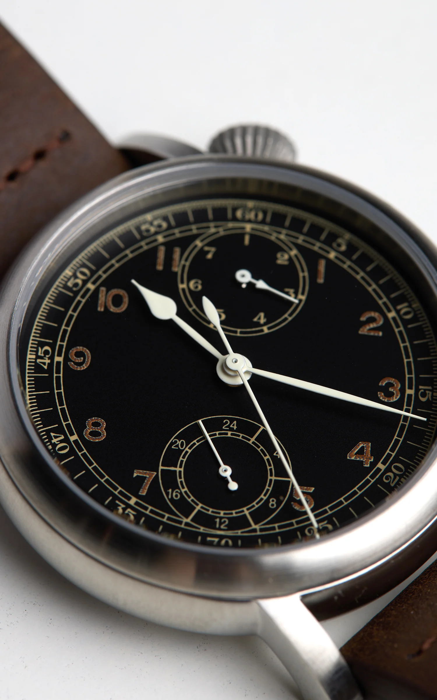 M.R.M.W. Type A-7 Aviation Hack Watch Leather Strap Black - Image 2