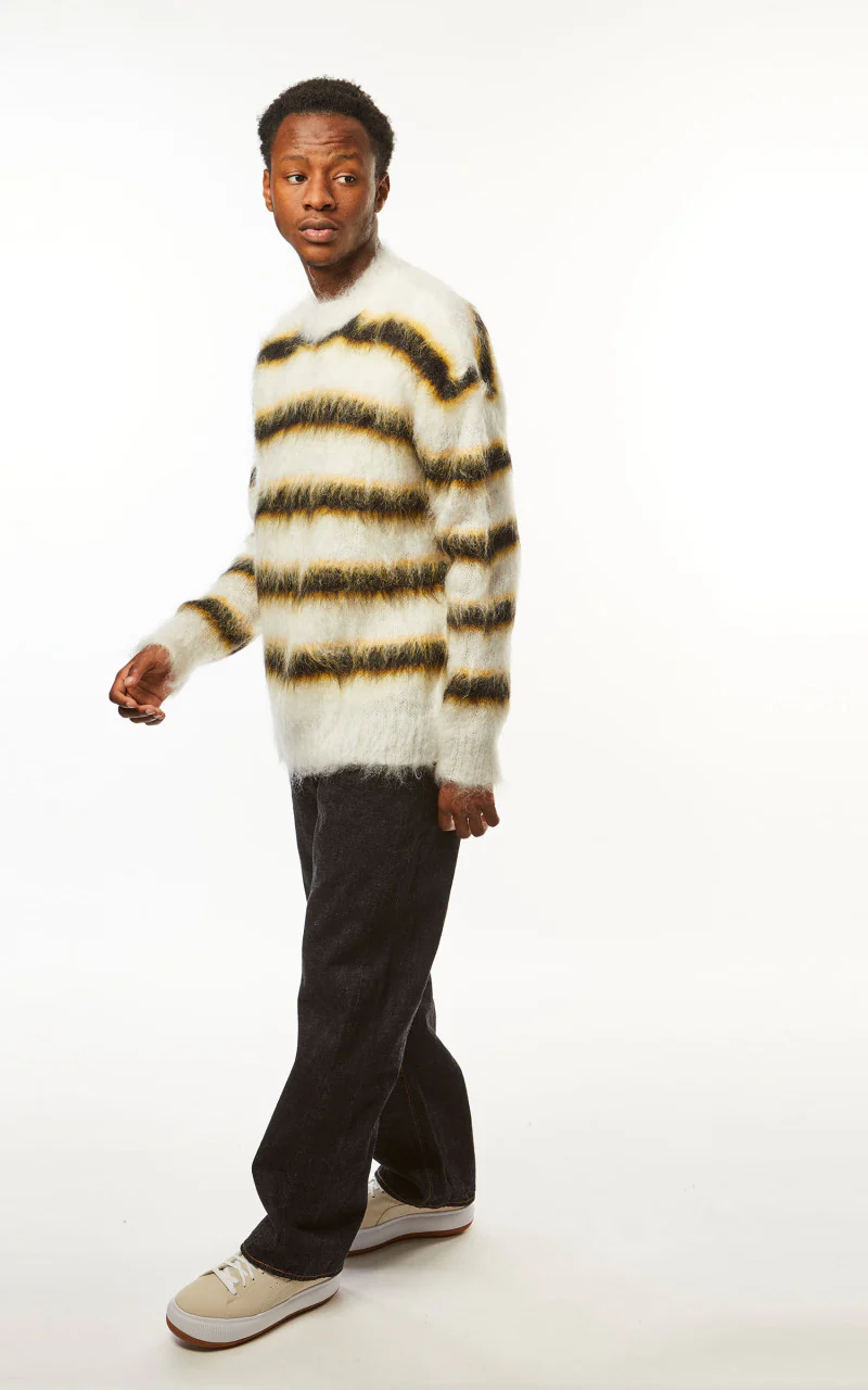 Marni Fuzzy Wuzzy Brushed Mohair Sweater Lilly White - Image 6