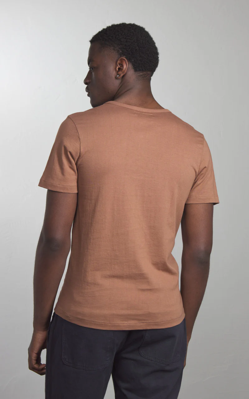 Merz b. Schwanen 1950s Crew Neck Tee Nut - Image 3