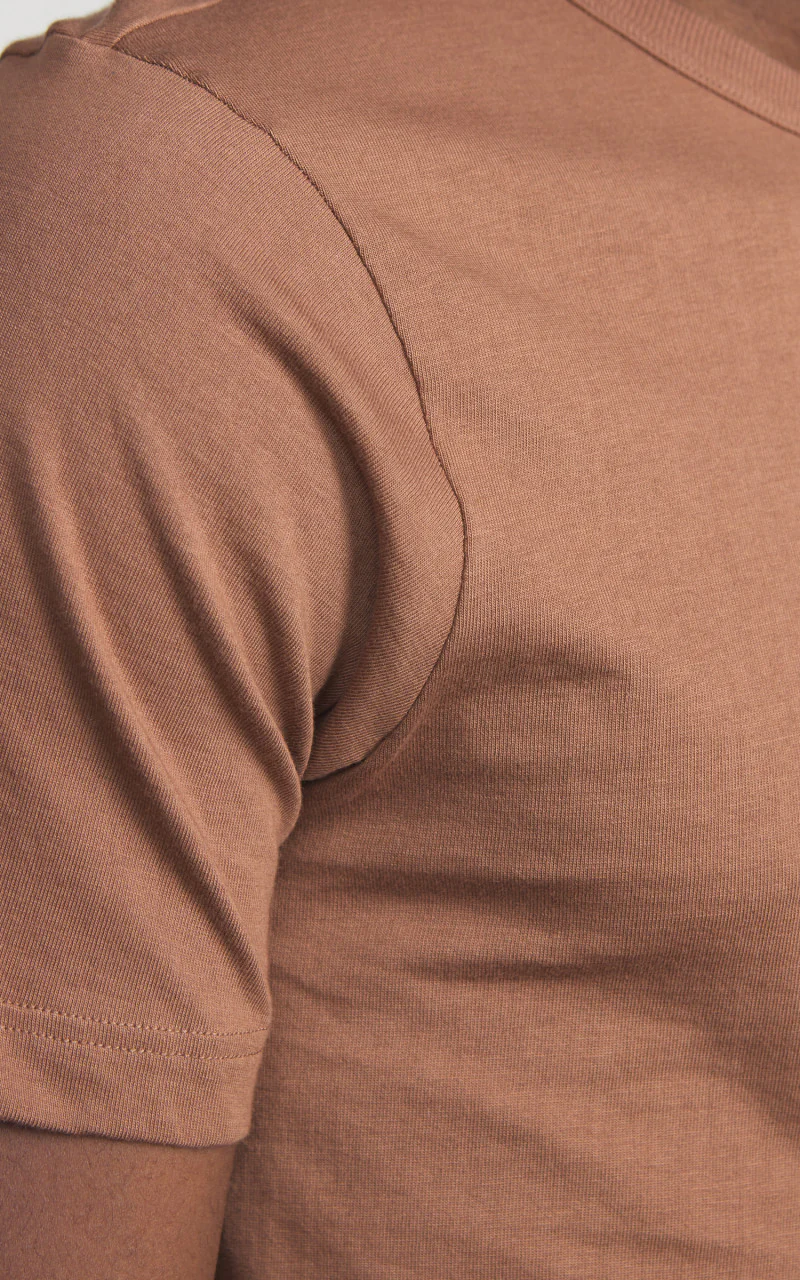 Merz b. Schwanen 1950s Crew Neck Tee Nut - Image 4