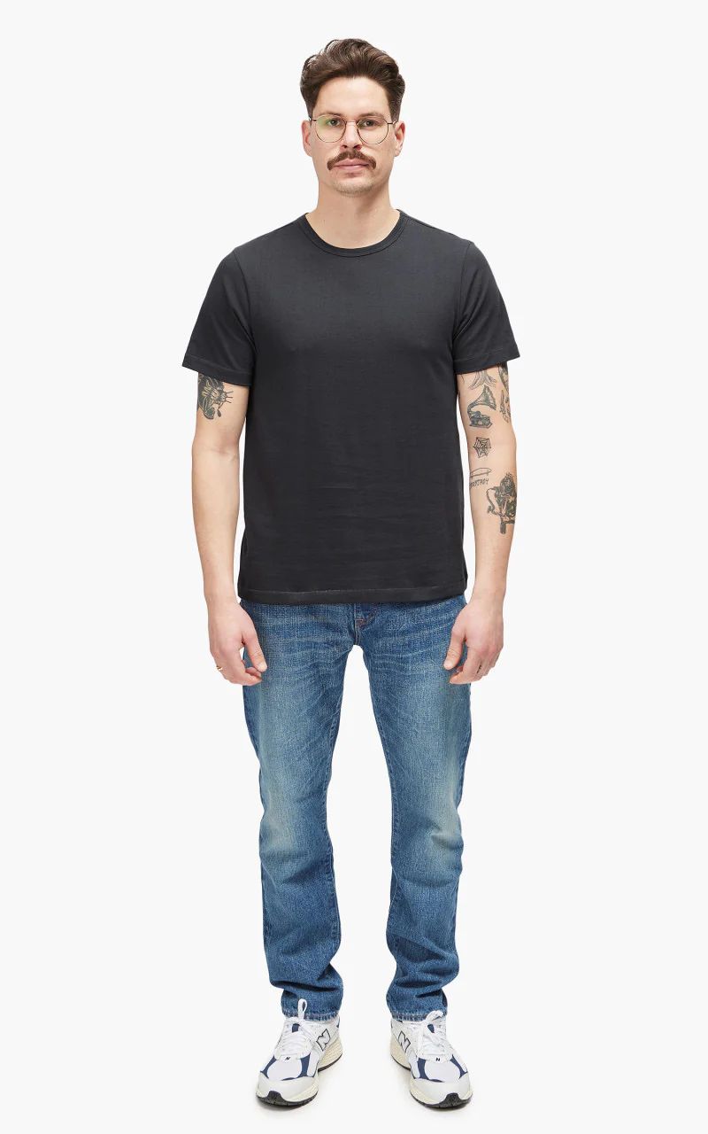 Merz b. Schwanen 215 Heavyweight Crew Neck Tee Charcoal - Image 2