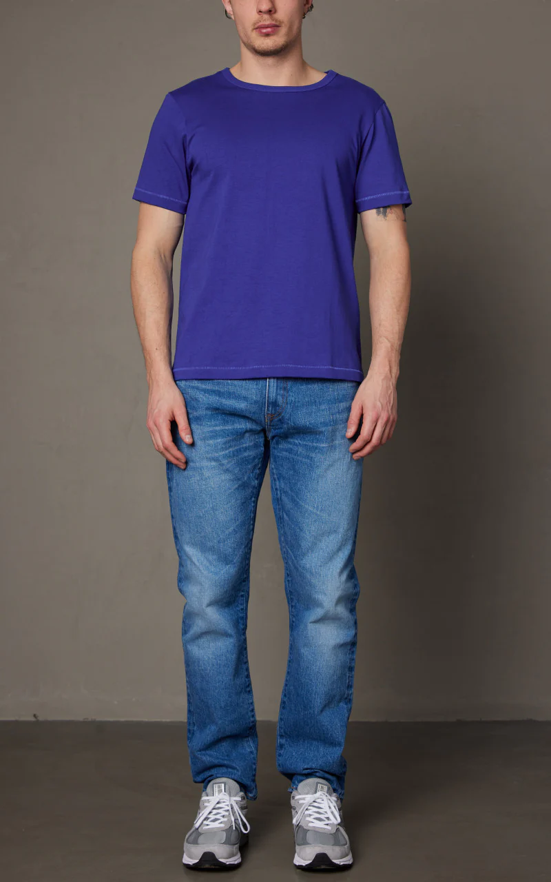 Merz b. Schwanen 215 Heavyweight Crew Neck Tee Vintage Blue - Image 2