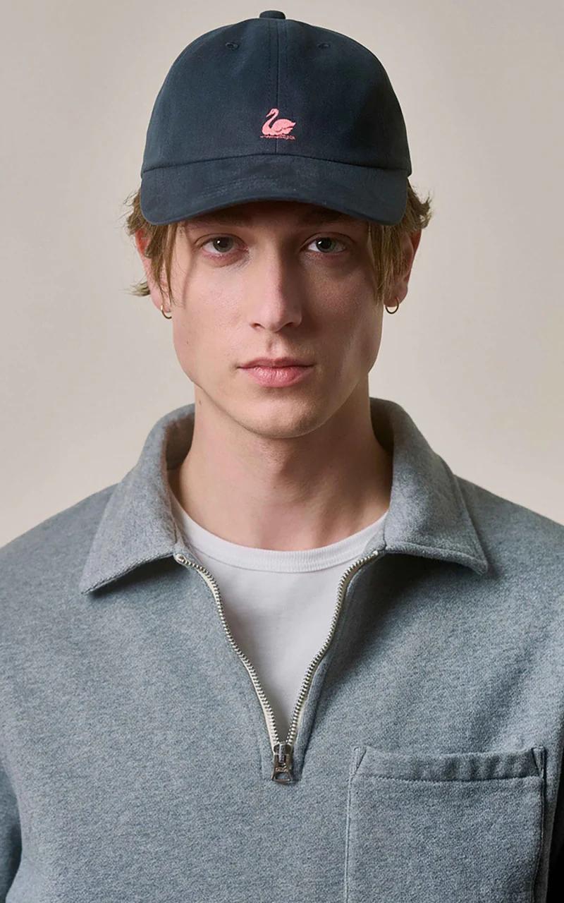Merz b. Schwanen CAP01 Swan Logo Cap Charcoal - Image 2
